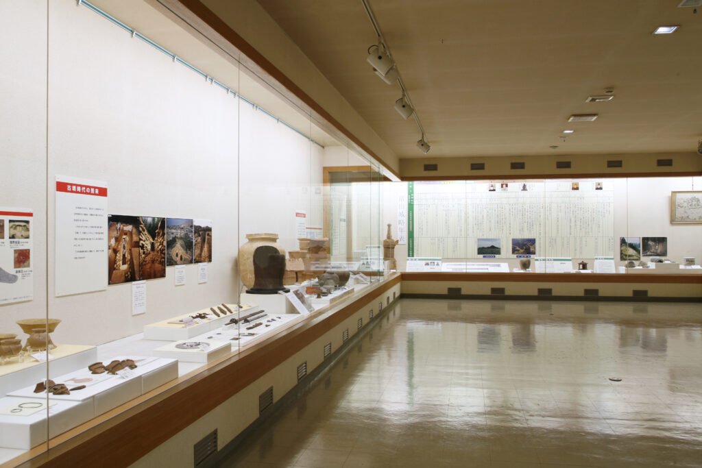 🏛️ 야스기 시립 역사 자료관 (야스기 시리츠 레키시 시료칸) 이미지 4